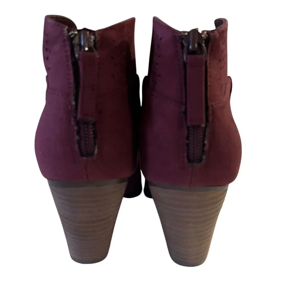 Violet & Red Jackson Lazer Cut Topline Bootie Burgundy Size 7M Fabric Upper NWOB